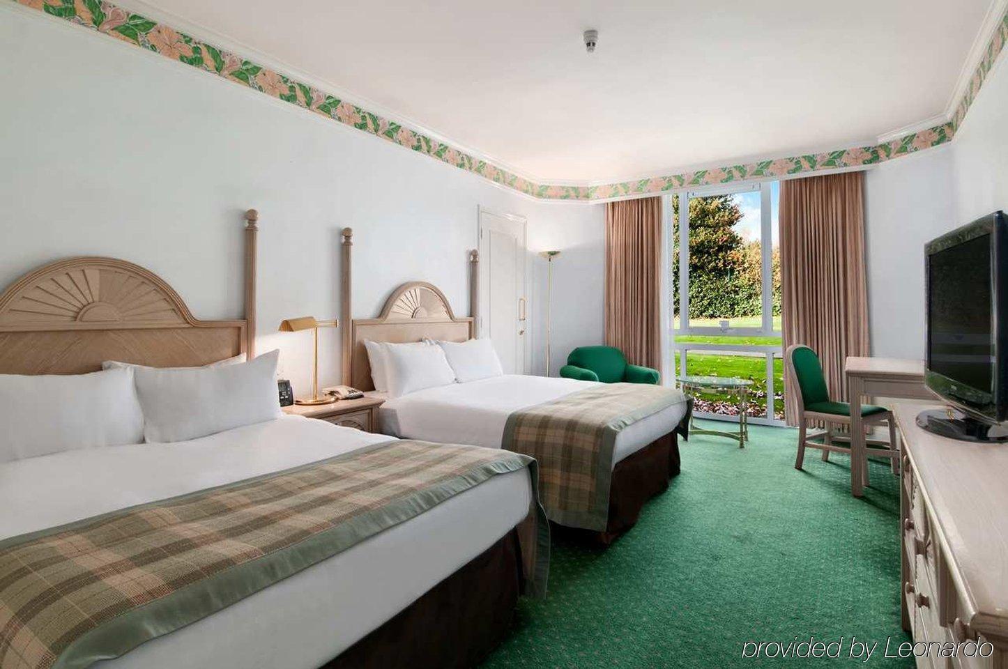 And Hotel